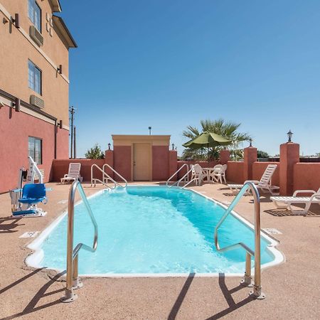 Super 8 By Wyndham Abilene South Hotel Exterior photo